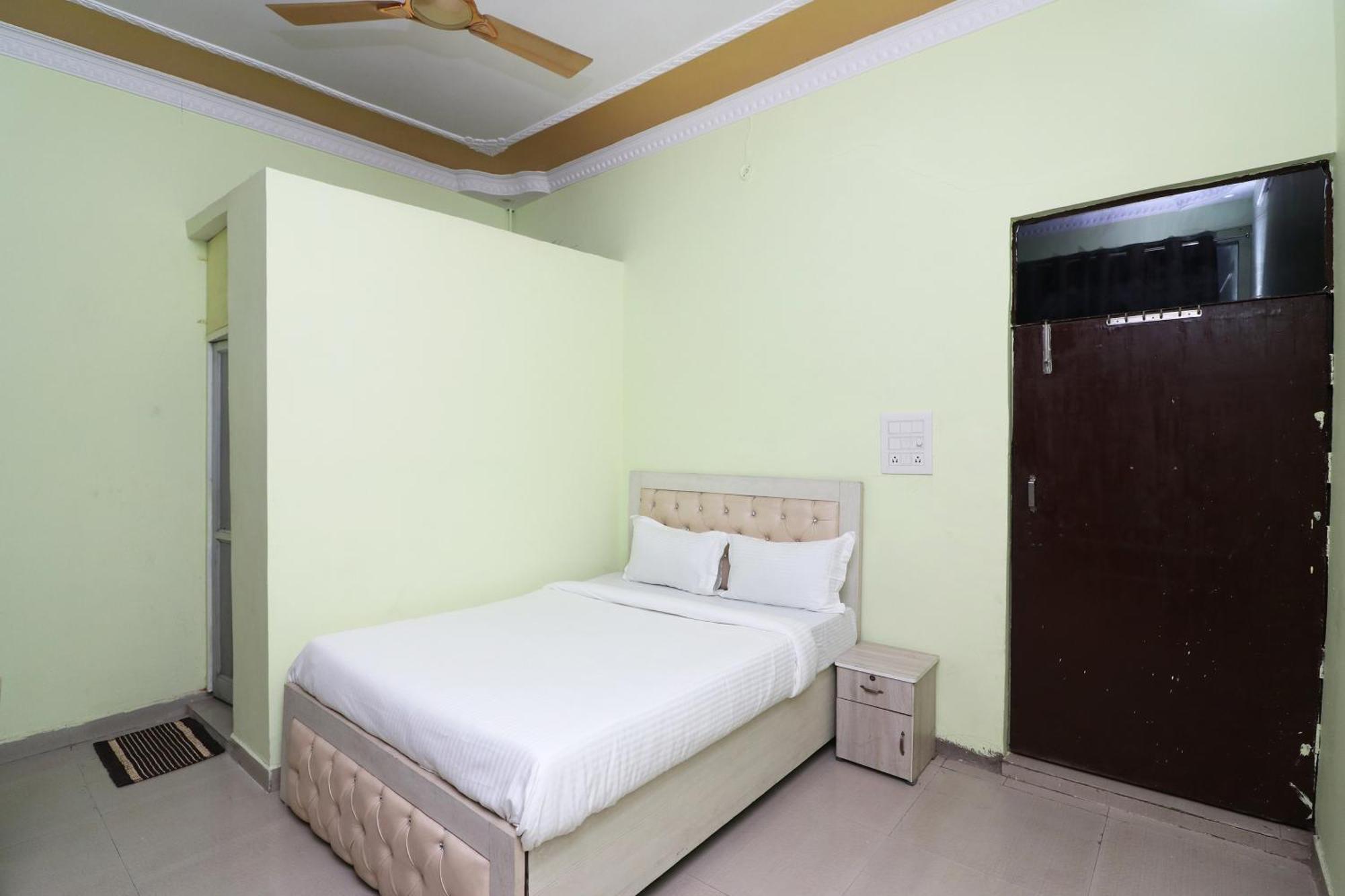 Hotel O Mulaqat Dadri Esterno foto